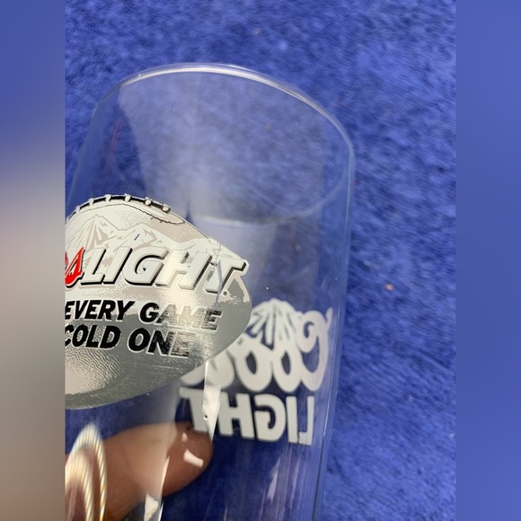Coors Light - Kick Off The Game With A Cold One - Glass 12oz Embossed Mountain - Picture 2 of 6
